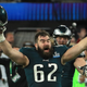 Illustration for article titled Jason Kelce Says An Eagles Fan Poured Their Grandfathers Ashes Into A Teammates Hands